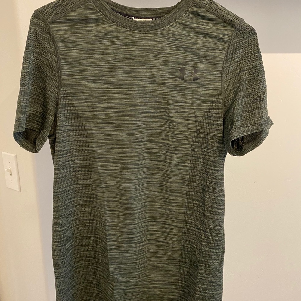 Under Armour Fitted Workout Shirt